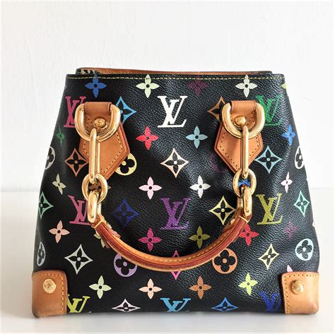 borda louis vuitton usata|louis vuitton purse patterns.